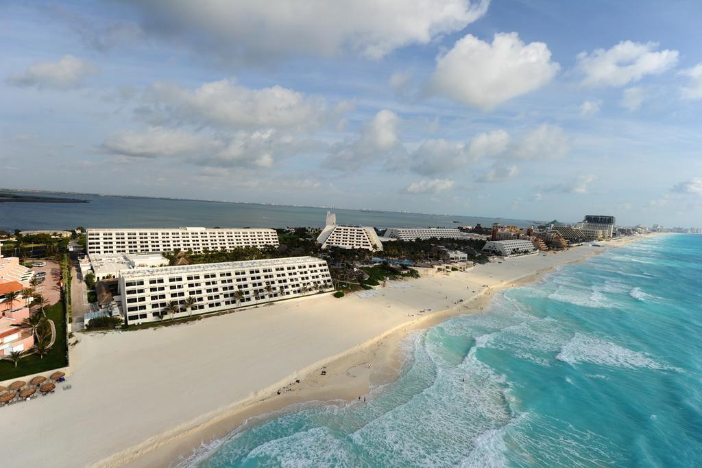 โอเอซิส กังกุน ไลต์ - ออล อินคลูซีฟ Hotel แคนคูน ภายนอก รูปภาพ